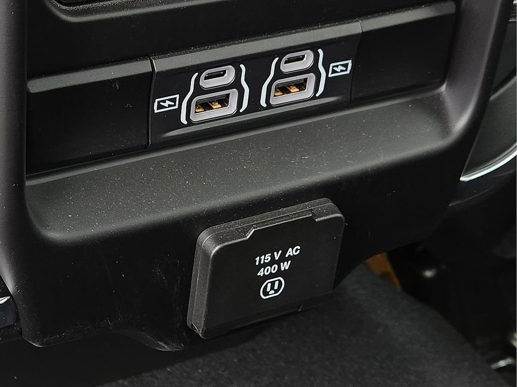 2026 RAM 2500 Laramie - Photo 9