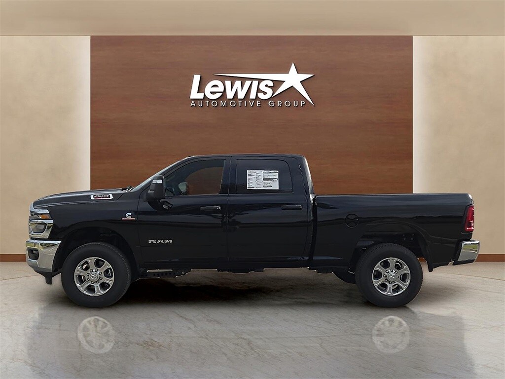 2025 Ram 2500 Big Horn photo 2