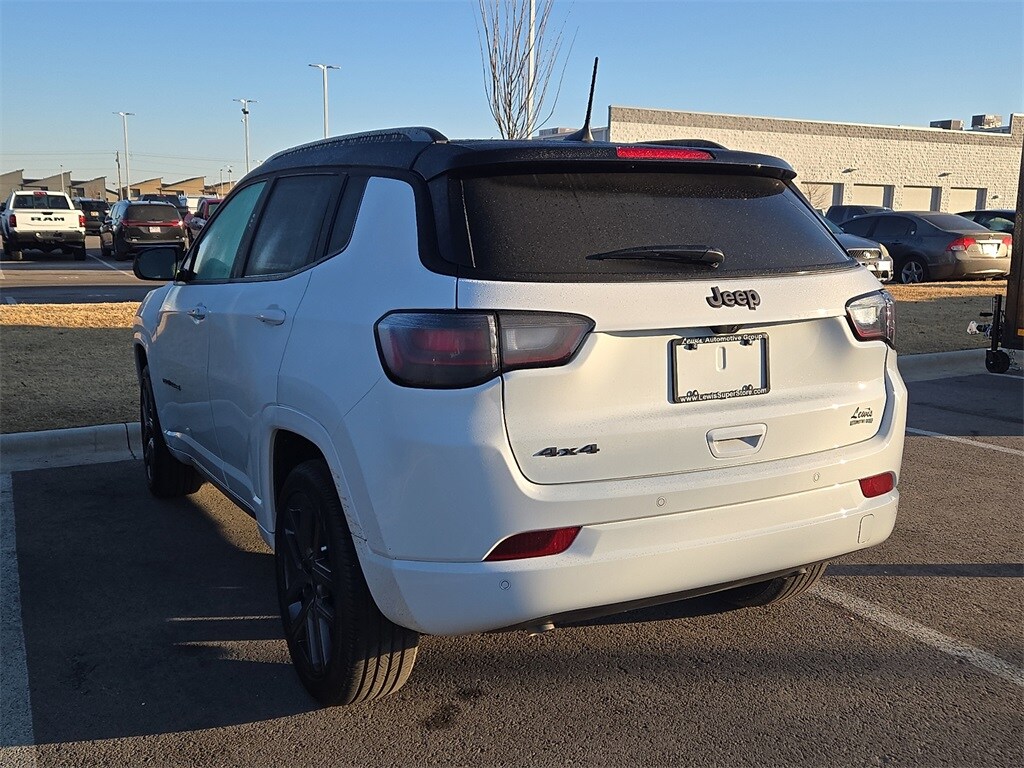 Used 2025 Jeep Compass Limited SUV