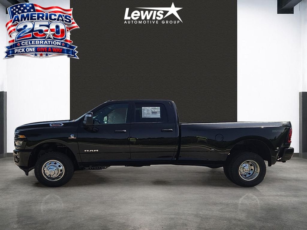 New 2026 Ram 3500 BIG HORN CREW CAB 4X4 8' BOX Pickup
