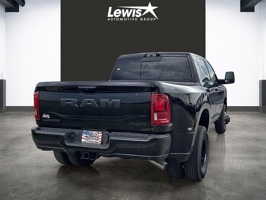 New 2026 Ram 3500 LARAMIE MEGA CAB 4X4 6'4 BOX Pickup