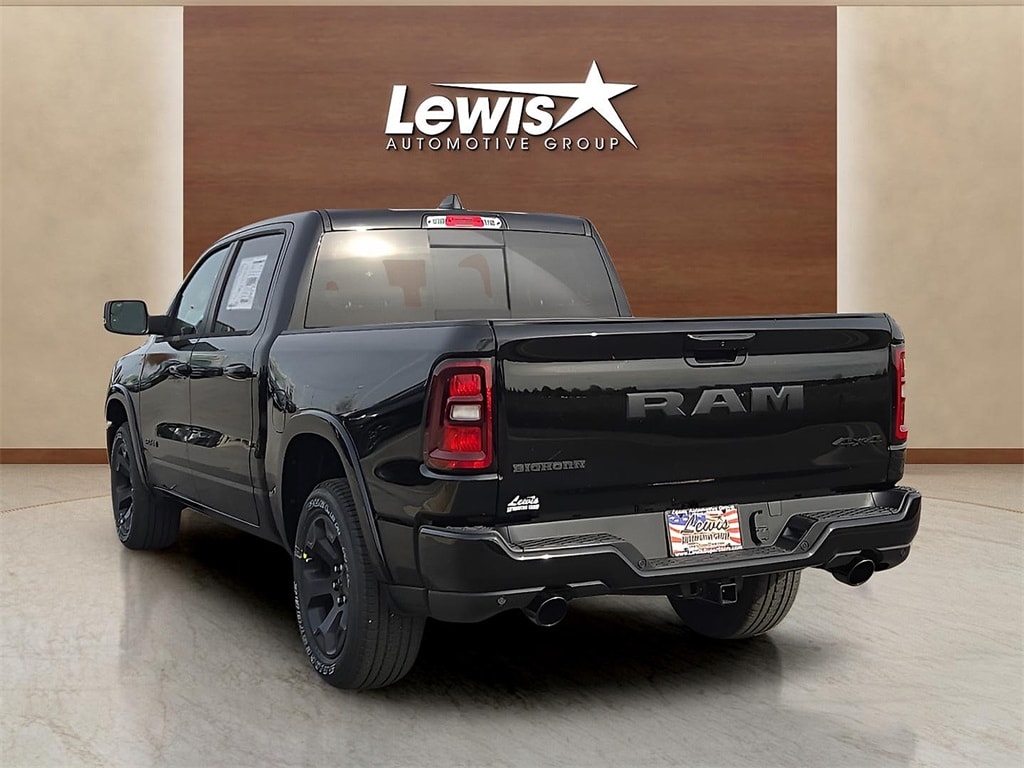 New 2026 Ram 1500 BIG HORN CREW CAB 4X4 5'7 BOX Pickup