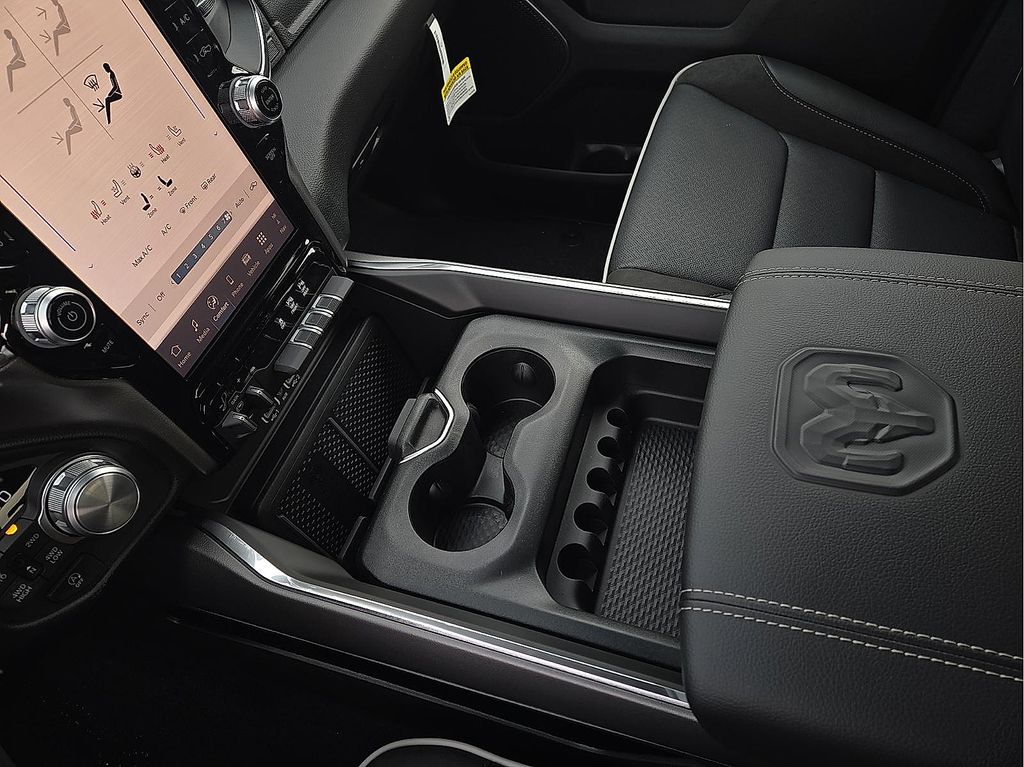 2026 RAM 1500 Laramie - Photo 20