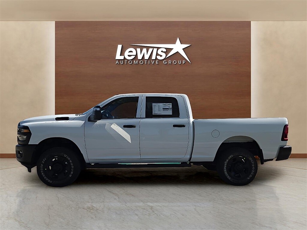 2026 Ram 2500 Tradesman photo 3