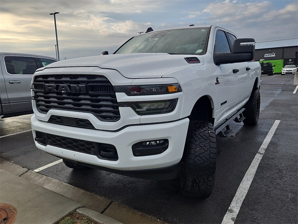 2025 Ram 2500 Big Horn photo 2
