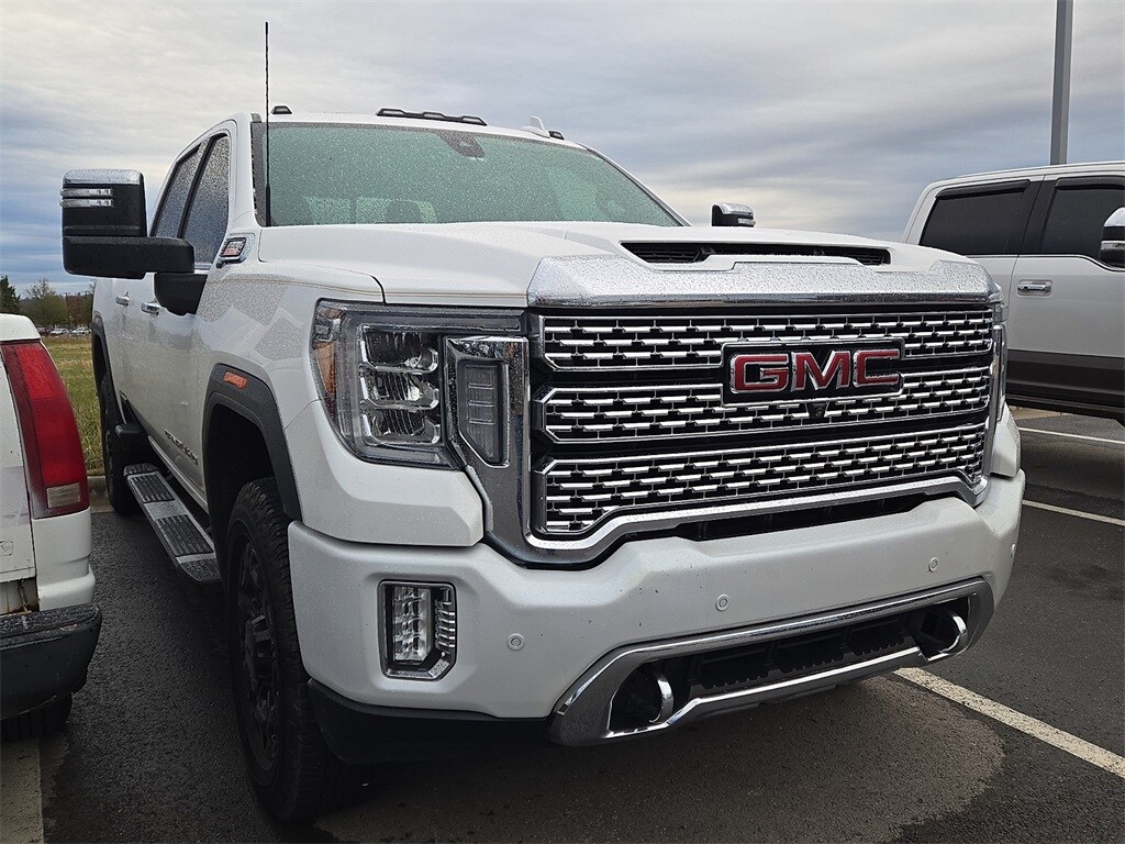 2021 Gmc Sierra Denali photo 3