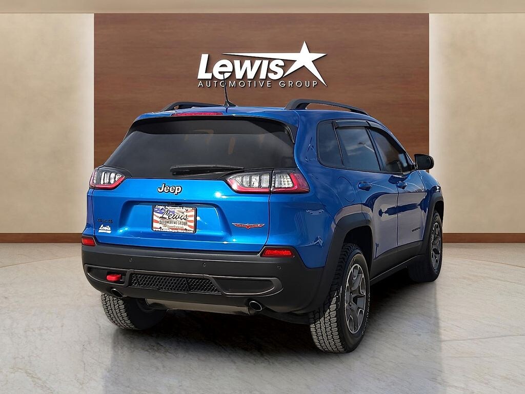 Used 2021 Jeep Cherokee Trailhawk SUV