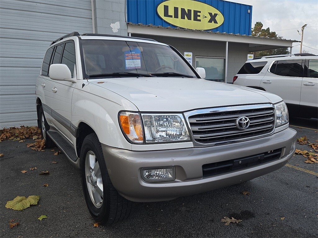 2005 Toyota Land Cruiser Base photo 3