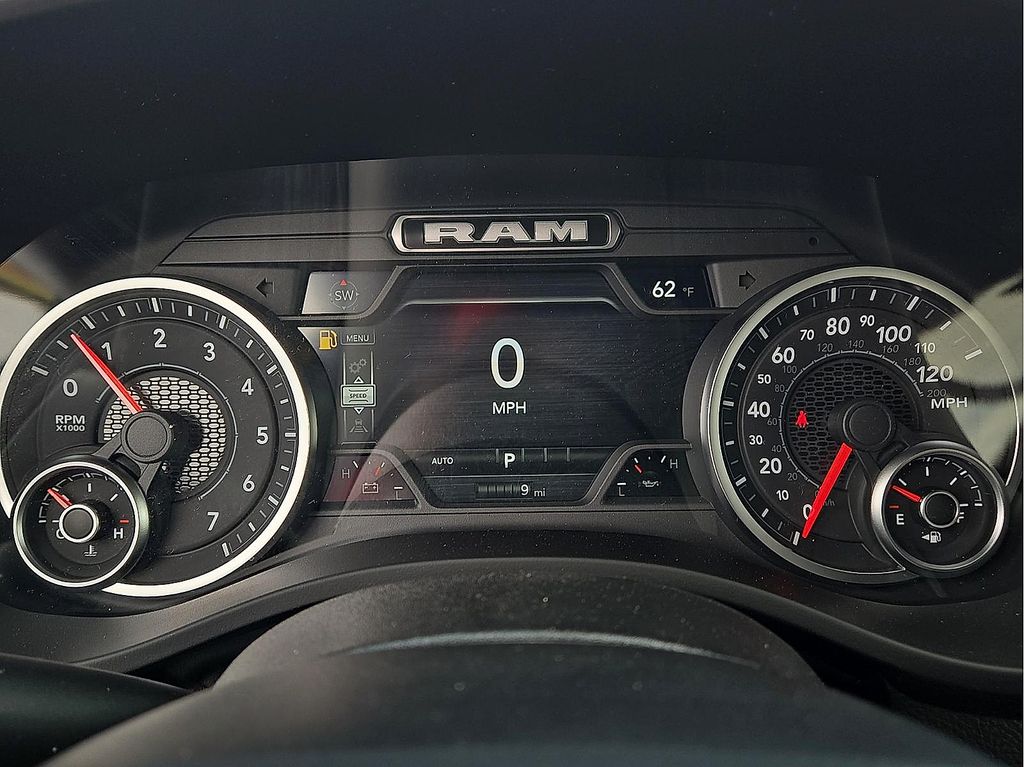 2026 RAM 1500 Laramie - Photo 18