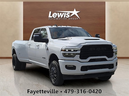 2025 Ram 3500 LARAMIE CREW CAB 4X4 8' BOX Pickup