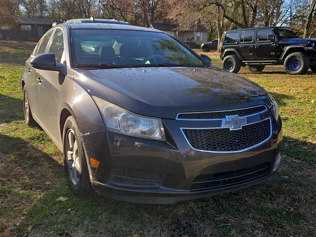 2014 Chevrolet Cruze photo 4
