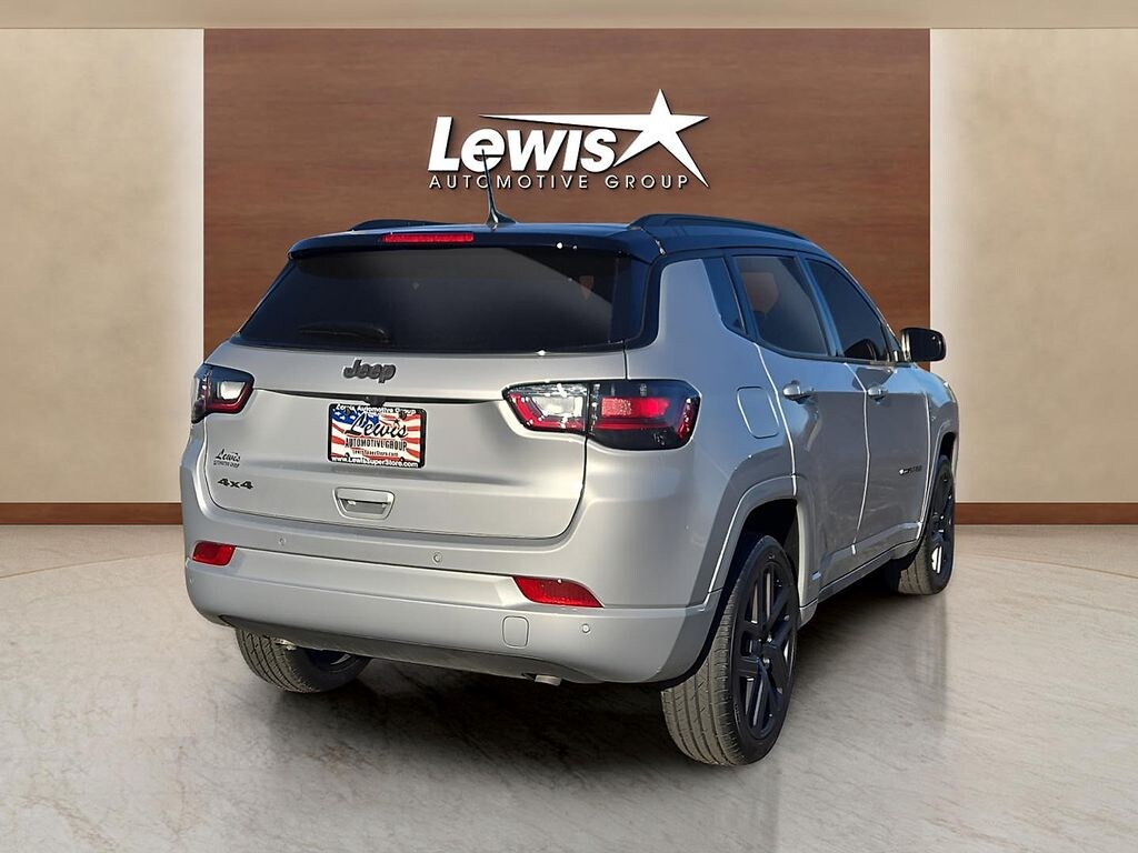 Used 2024 Jeep Compass Limited SUV