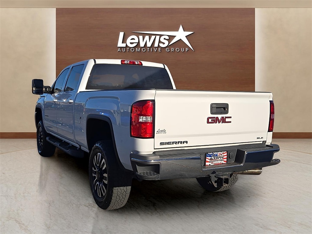 Used 2018 GMC Sierra 2500HD SLE Truck Crew Cab