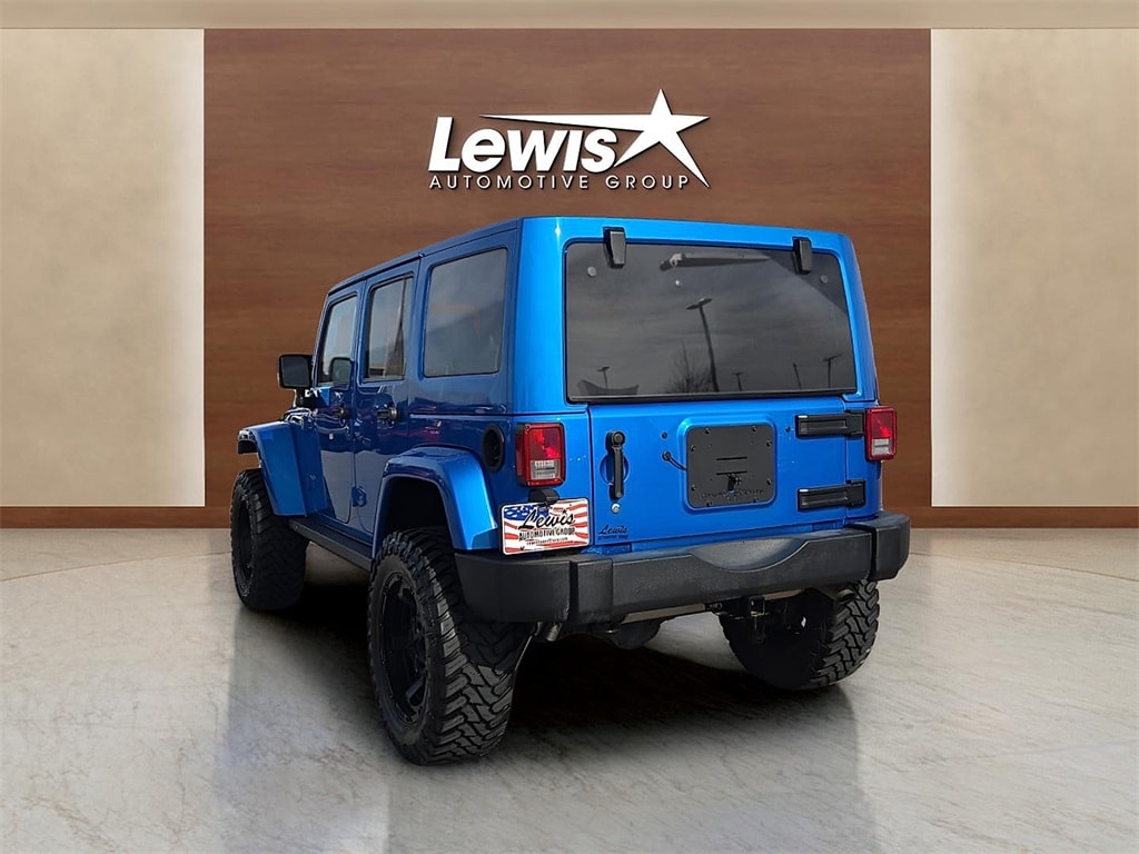 Used 2016 Jeep Wrangler Unlimited Rubicon SUV