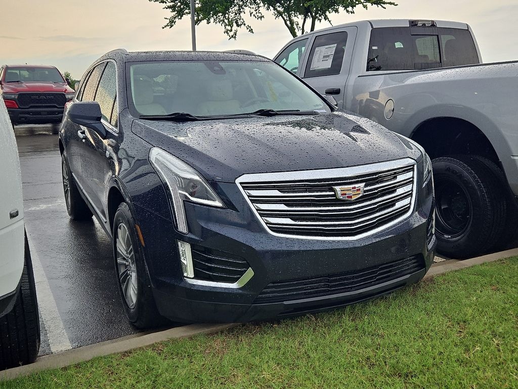 Used 2017 Cadillac XT5 Luxury SUV