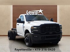 2025 Ram 3500 Chassis Cab TRADESMAN  REGULAR  4X4 60' CA Pickup