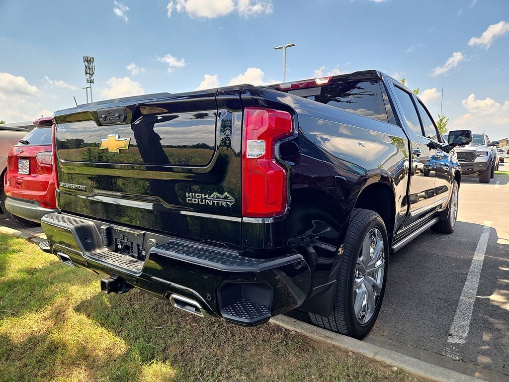 Used 2025 Chevrolet Silverado 1500 High Country Truck Crew Cab