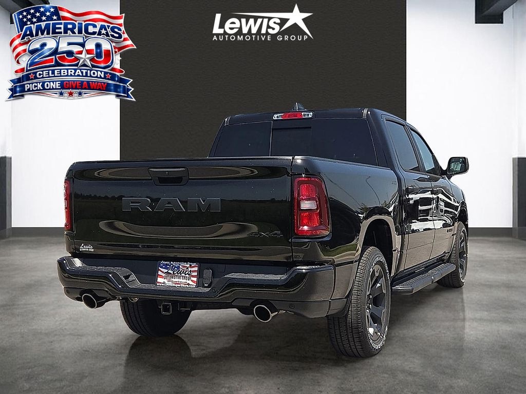 New 2026 Ram 1500 EXPRESS CREW CAB 4X4 5'7 BOX Pickup