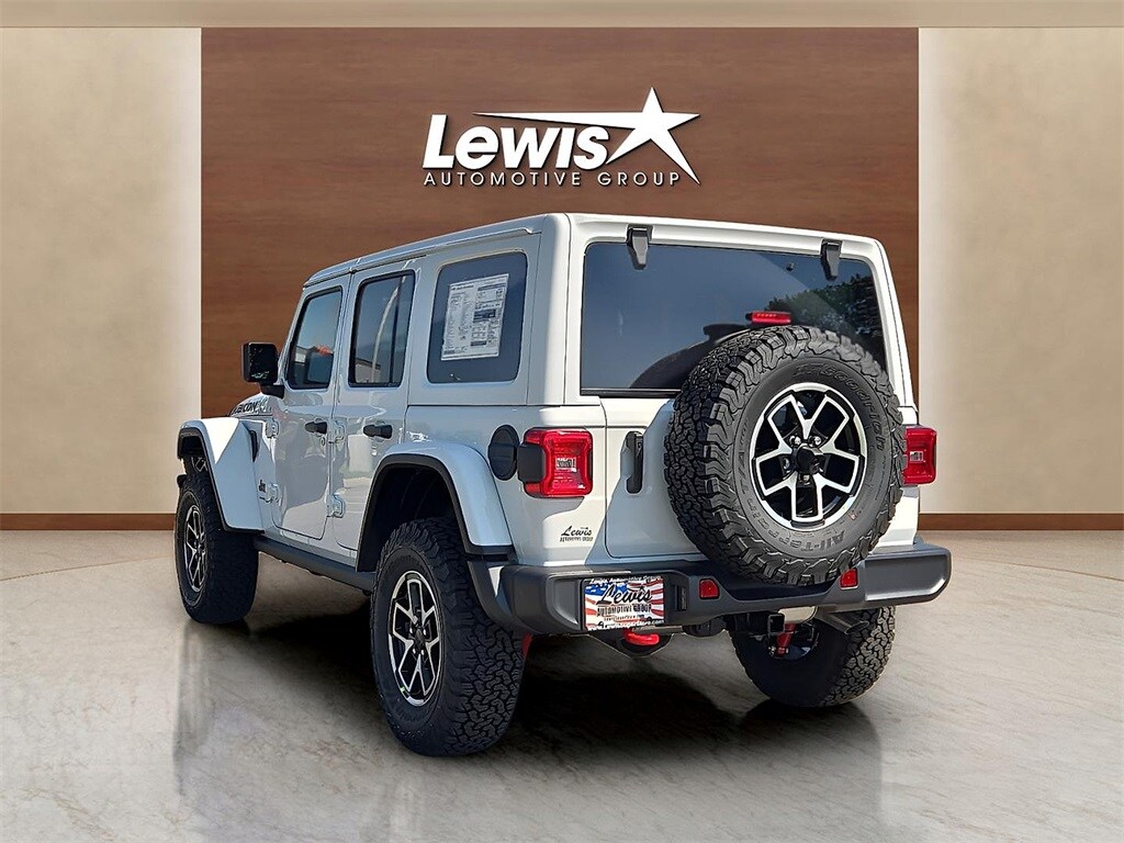 2025 Jeep Wrangler Rubicon photo 4