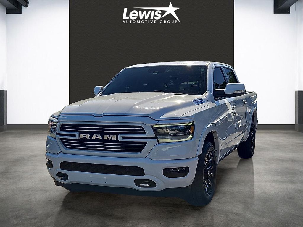 2022 RAM 1500 Laramie 4x4 Crew Cab 5'7's photo