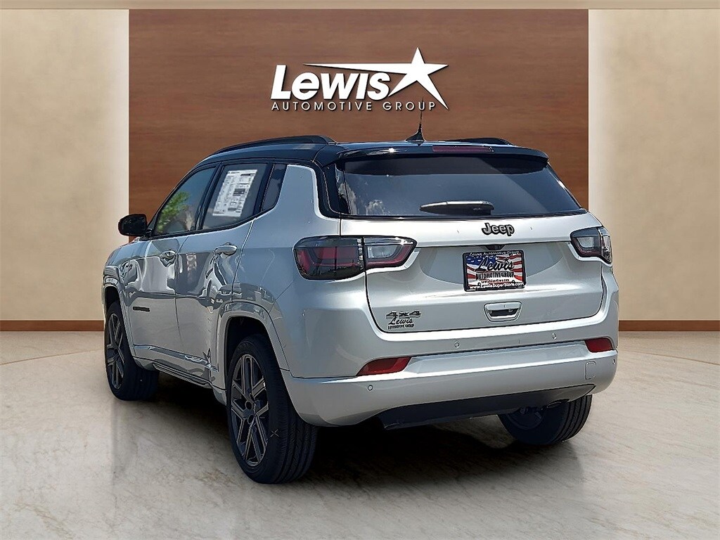 2025 Jeep Compass Limited photo 4