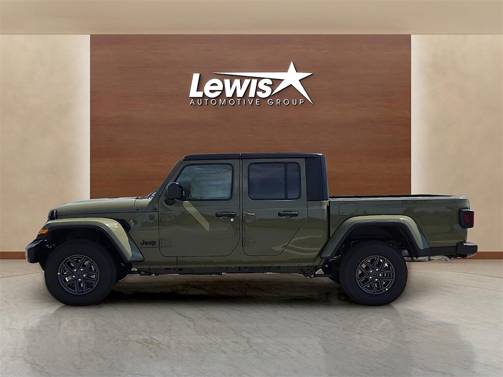 2025 Jeep Gladiator Sport S photo 3