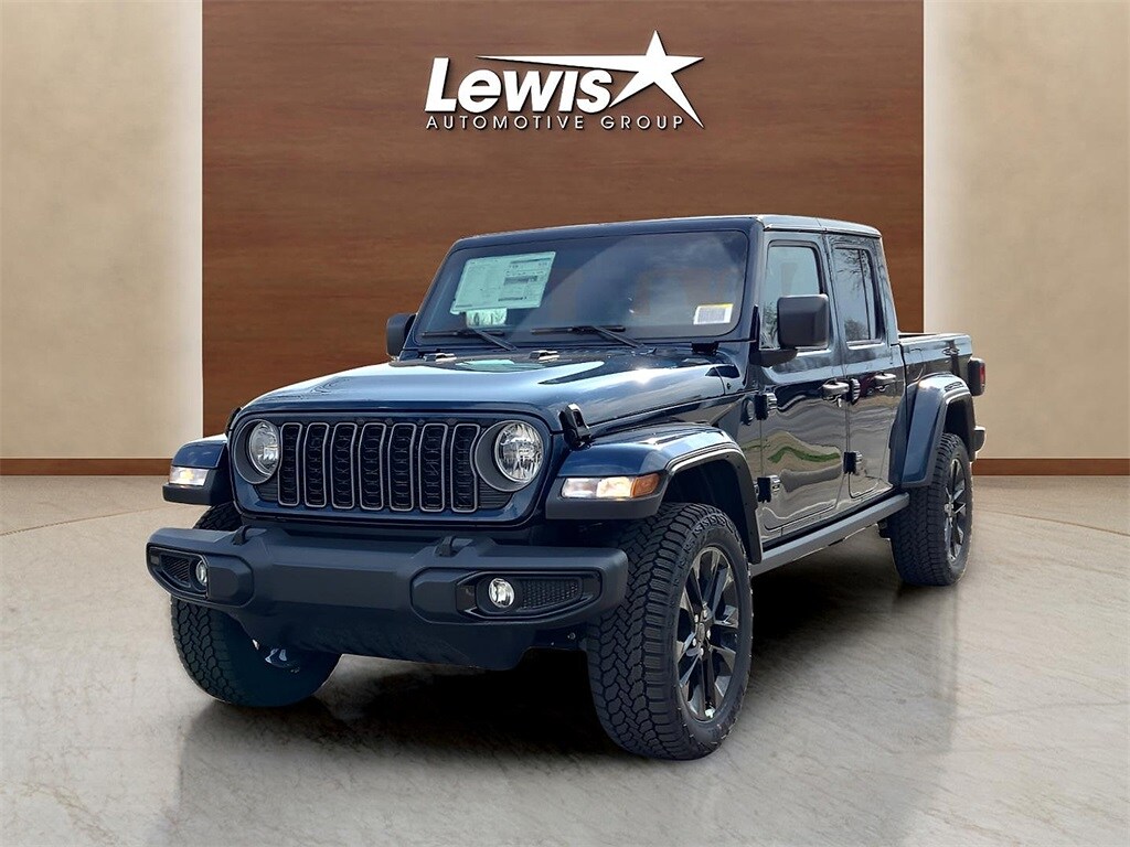 2025 Jeep Gladiator Sport photo 2