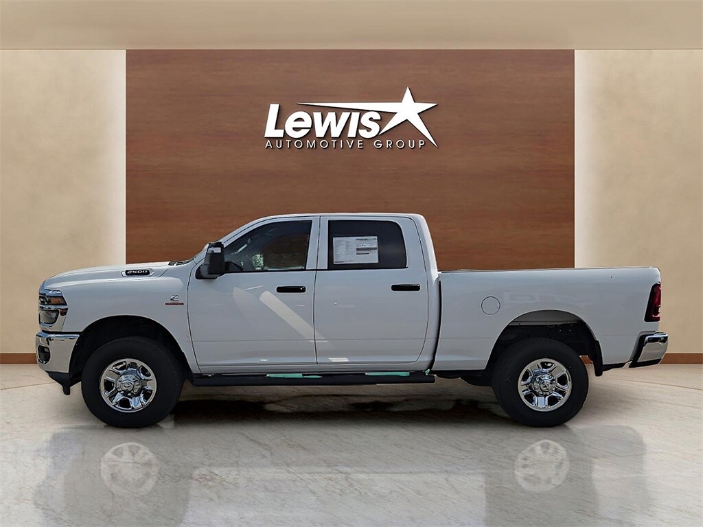 2026 Ram 2500 Tradesman photo 2