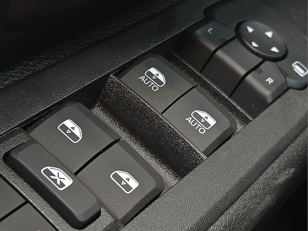 2026 RAM 2500 Tradesman - Photo 16