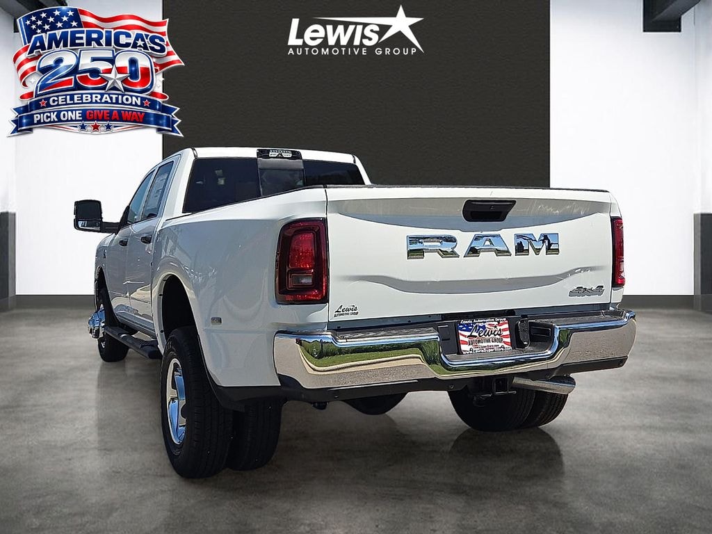 New 2026 Ram 3500 TRADESMAN CREW CAB 4X4 8' BOX Pickup