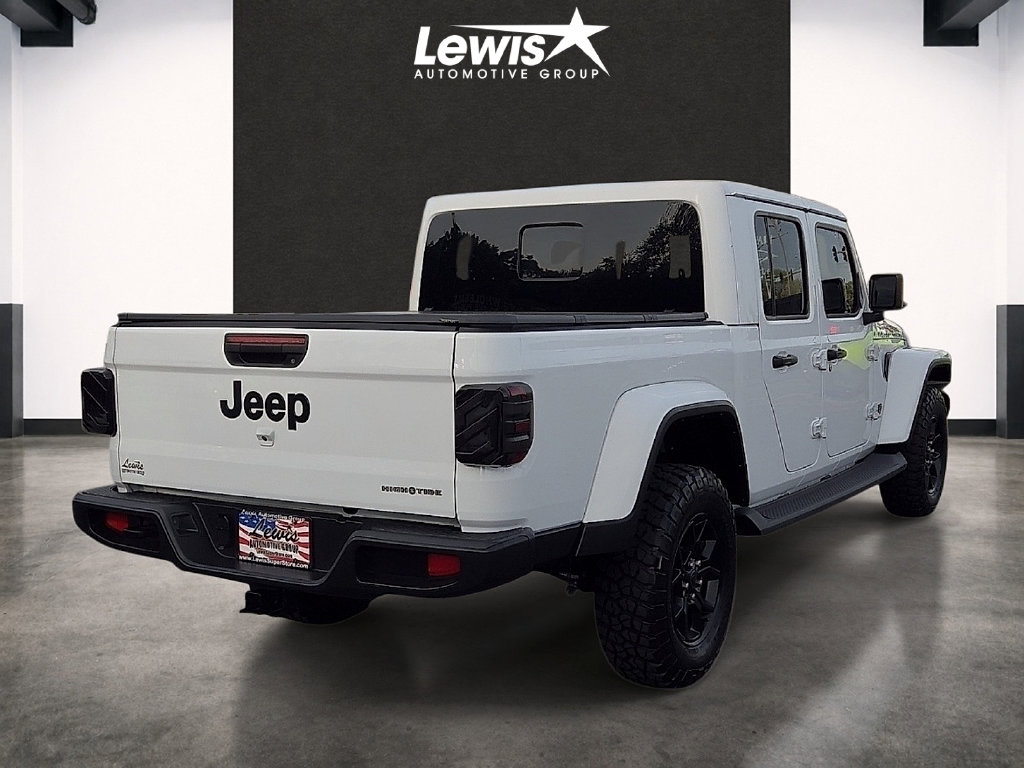 Used 2025 Jeep Gladiator High Tide Truck Crew Cab