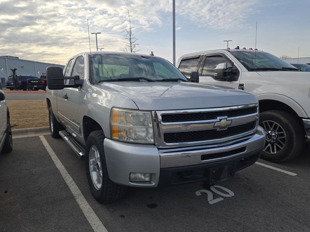 Used 2011 Chevrolet Silverado 1500 LT Truck Extended Cab