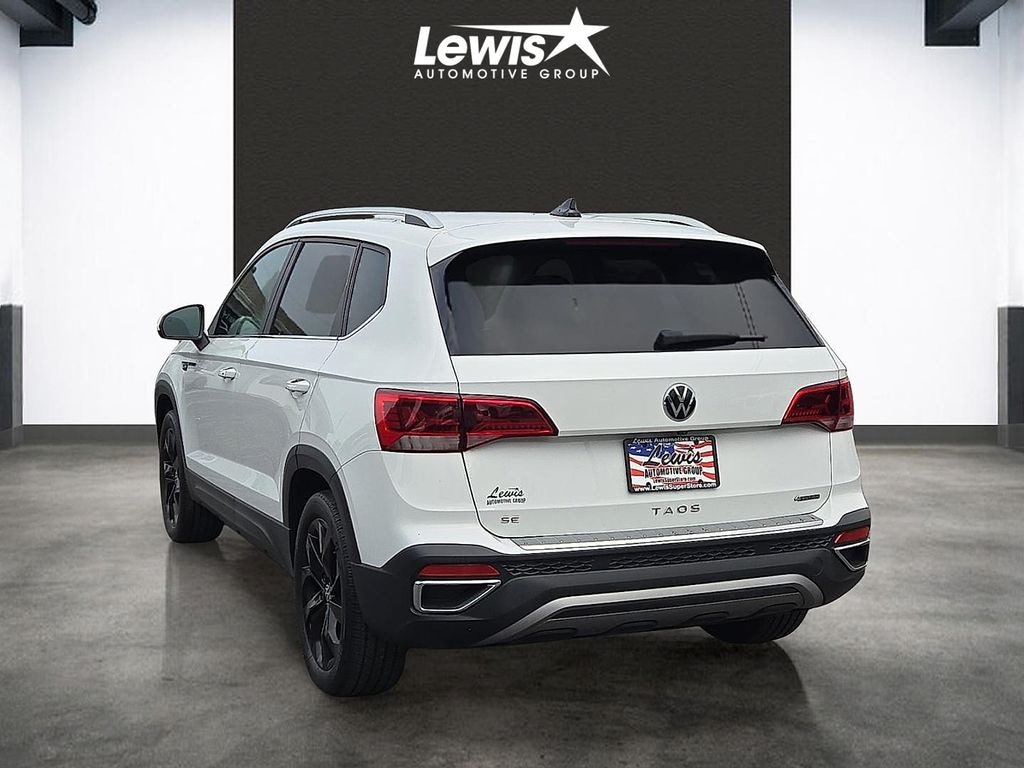 Used 2023 Volkswagen Taos 1.5T SE SUV