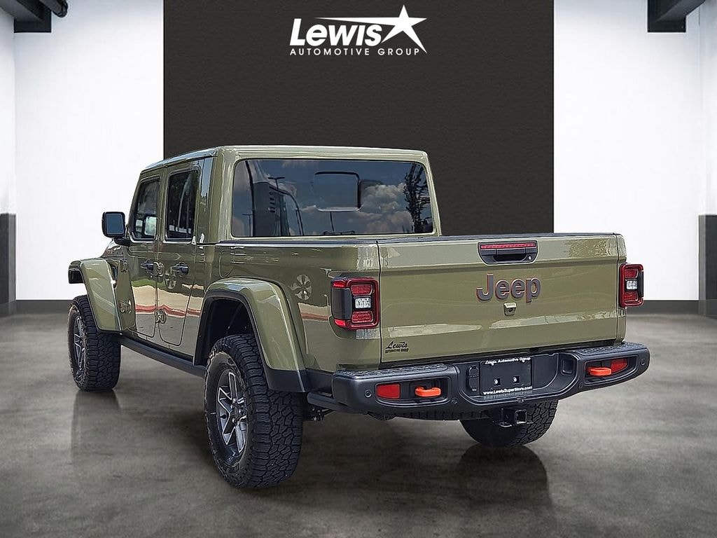 Used 2025 Jeep Gladiator Mojave Truck Crew Cab