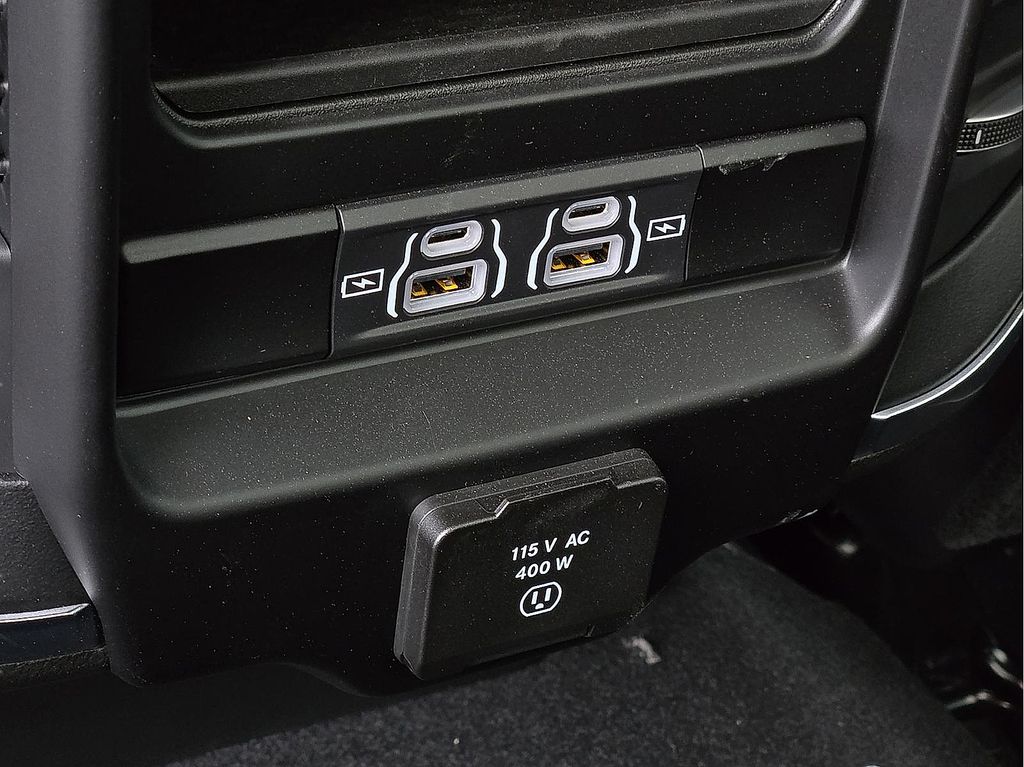 2026 RAM 2500 Laramie - Photo 10