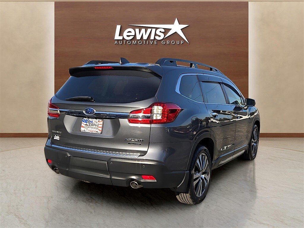 2021 Subaru Ascent Touring photo 3
