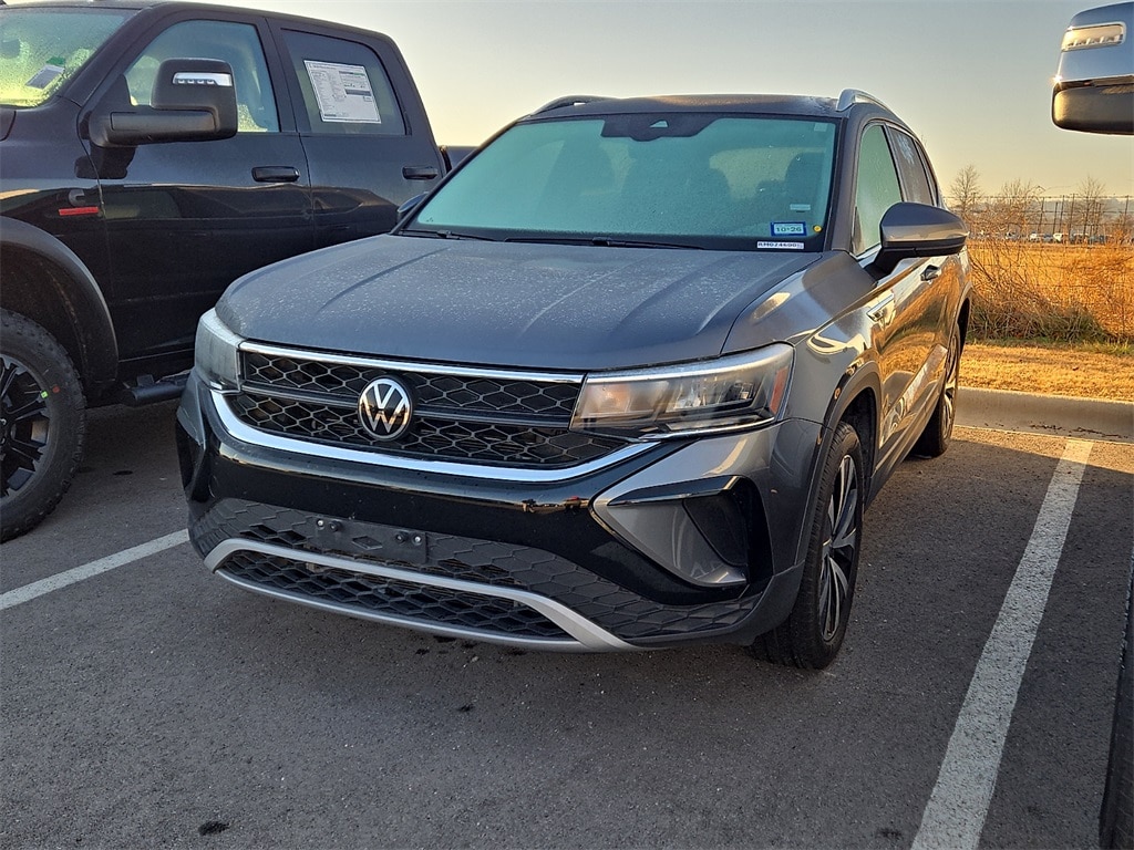 2024 Volkswagen Taos SE