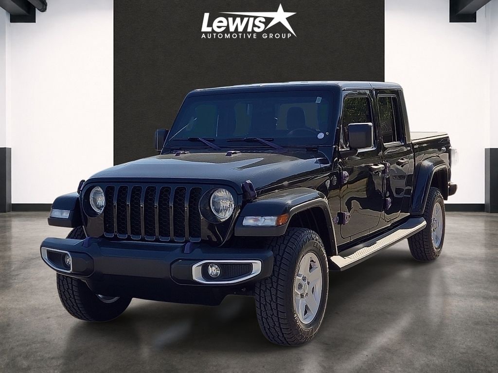 Used 2022 Jeep Gladiator Sport Truck Crew Cab