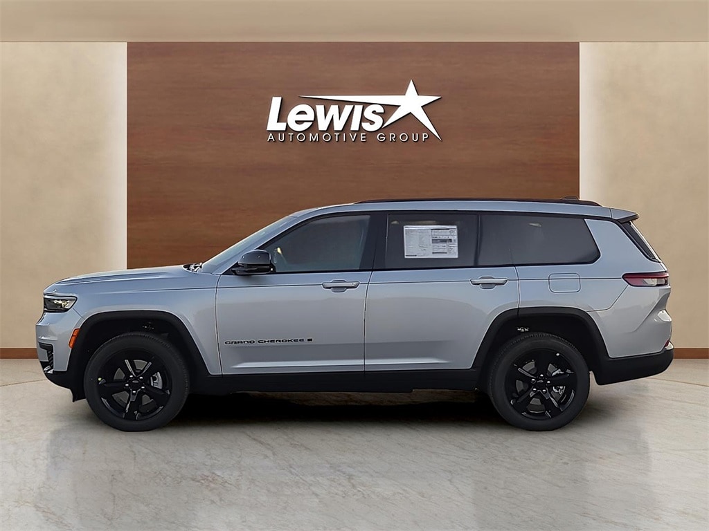 New 2025 Jeep Grand Cherokee L ALTITUDE X 4X4 Sport Utility