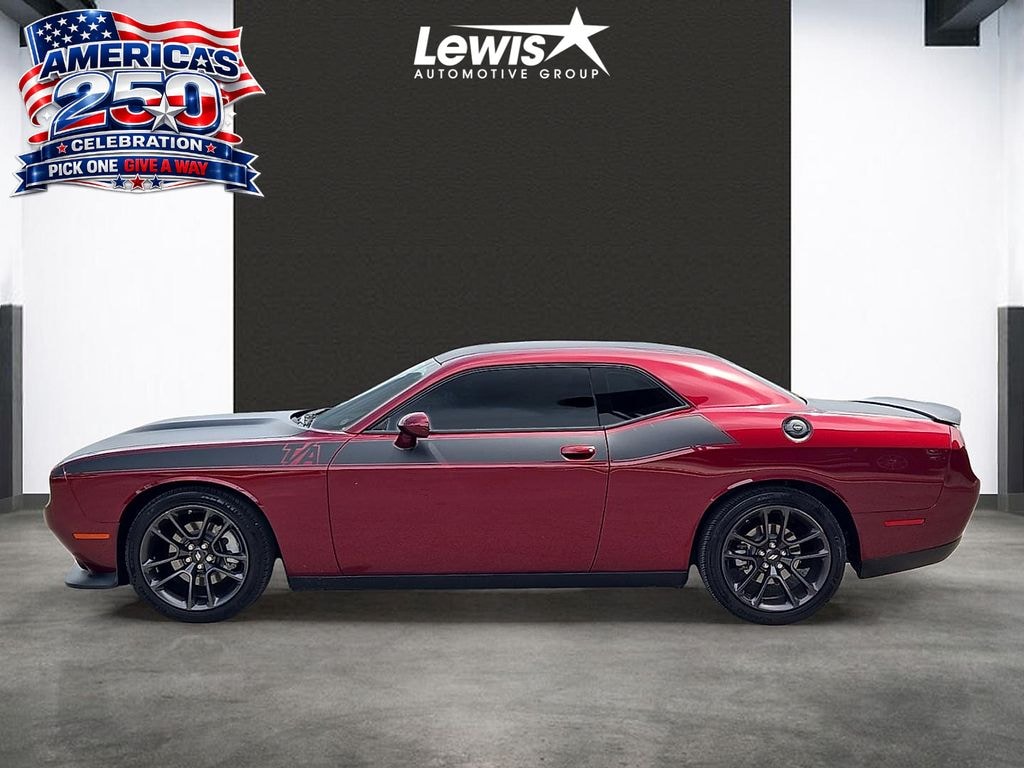 Used 2022 Dodge Challenger R/T Coupe