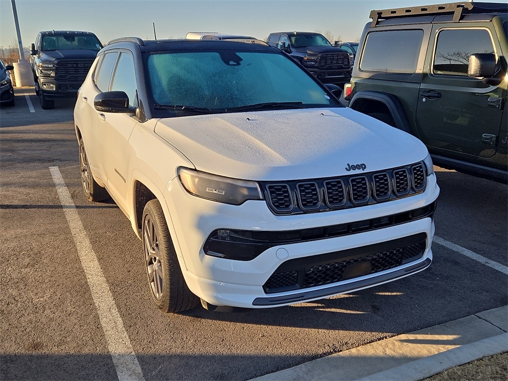 Used 2025 Jeep Compass Limited SUV