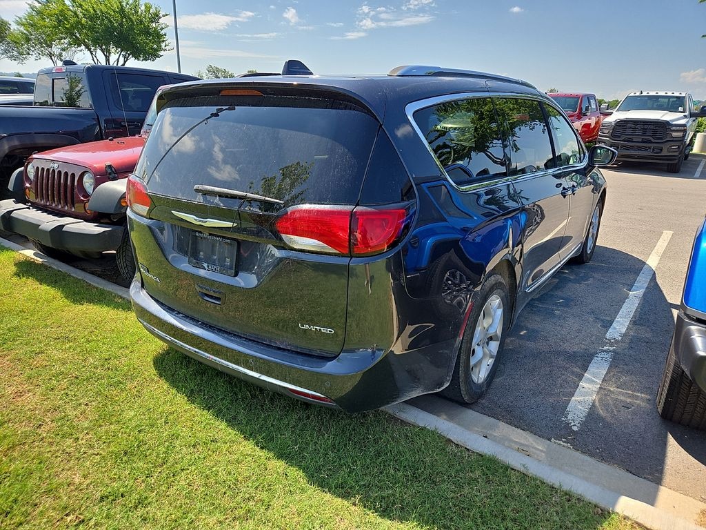 Used 2020 Chrysler Pacifica Limited Van Passenger Van