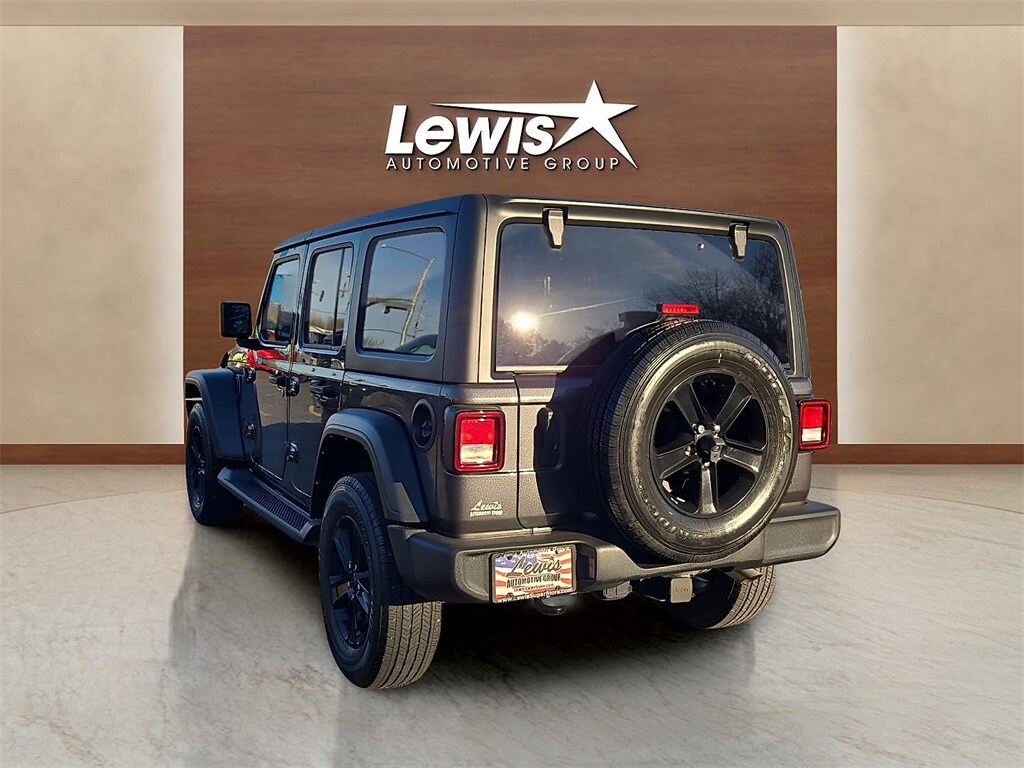 Used 2022 Jeep Wrangler Unlimited Sport Altitude SUV