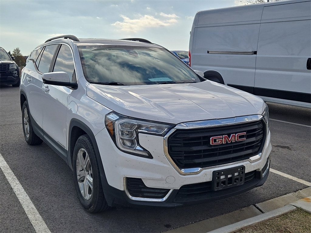 Used 2022 GMC Terrain SLE SUV