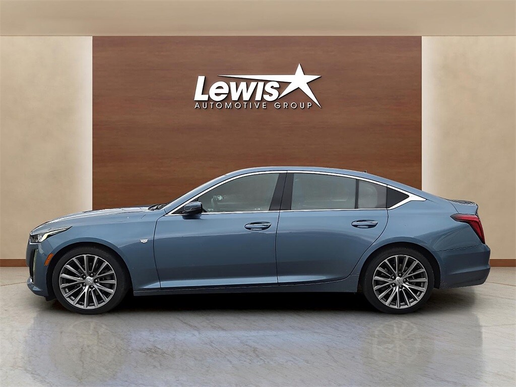 2023 Cadillac CT5 Premium Luxury photo 2