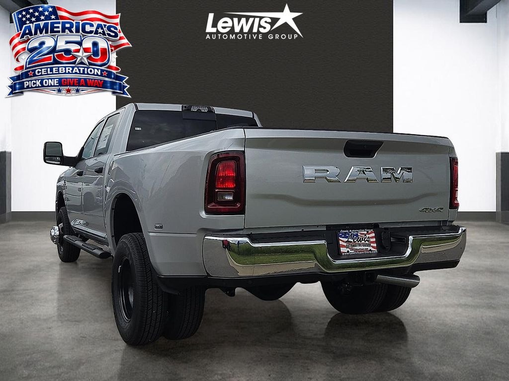 New 2026 Ram 3500 TRADESMAN CREW CAB 4X4 8' BOX Pickup