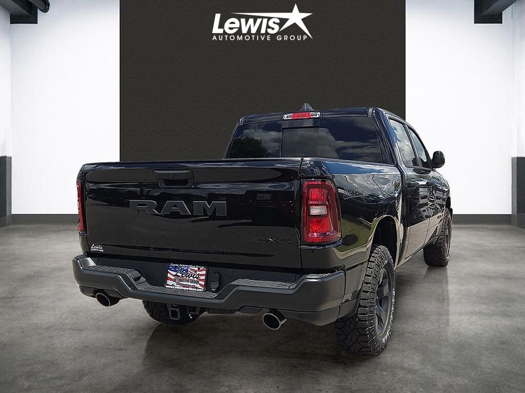 New 2026 Ram 1500 WARLOCK CREW CAB 4X4 5'7 BOX Pickup