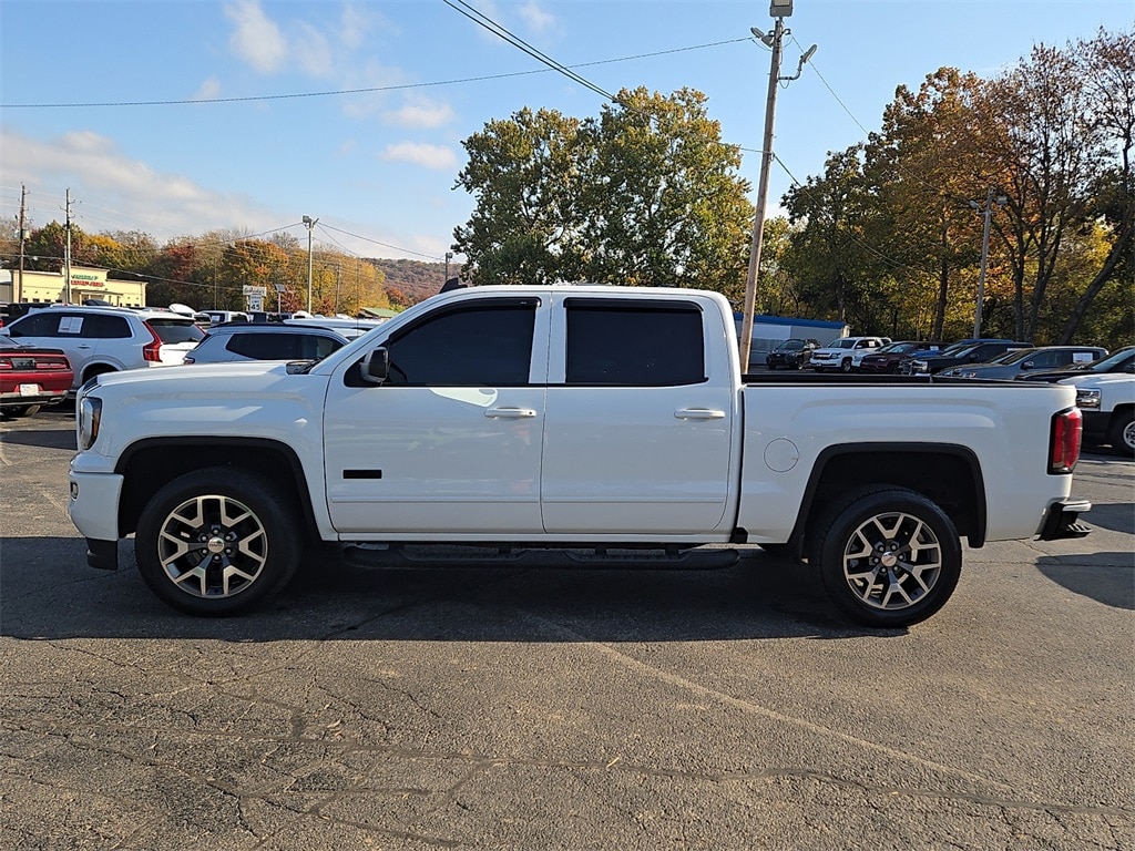 Used 2017 GMC Sierra 1500 SLT Truck Crew Cab
