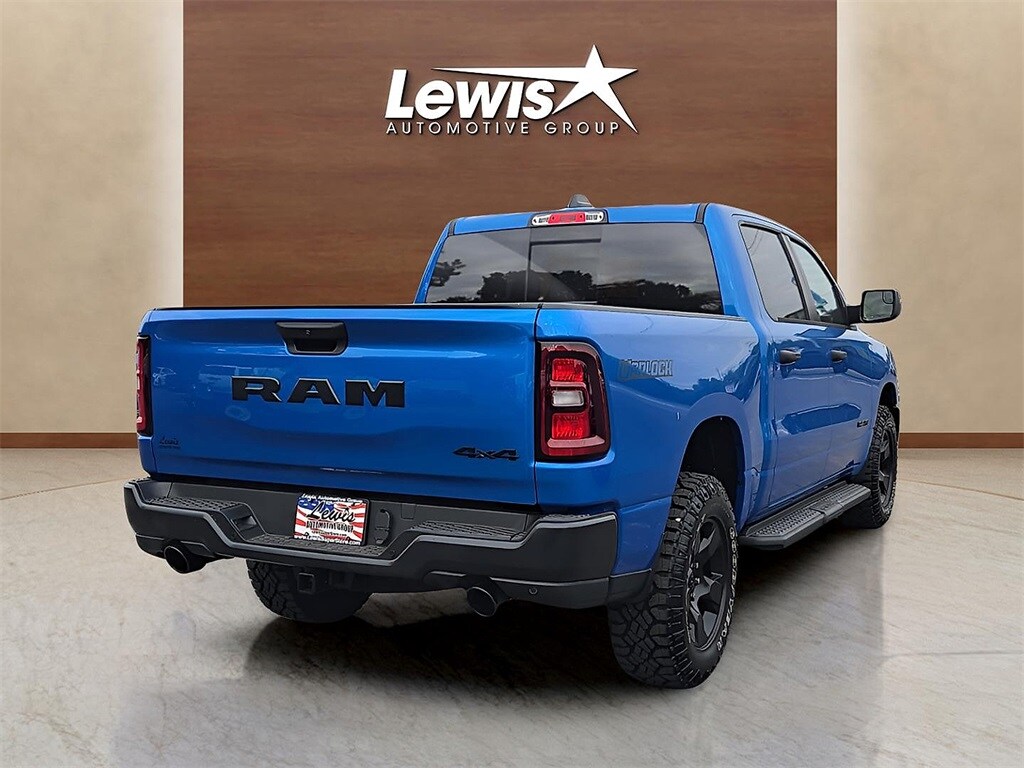 2025 Ram 1500 Tradesman photo 4