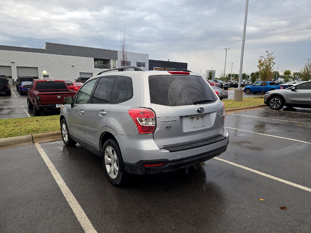 Used 2014 Subaru Forester i Premium with VIN JF2SJAEC8EH454411 for sale in Fayetteville, AR